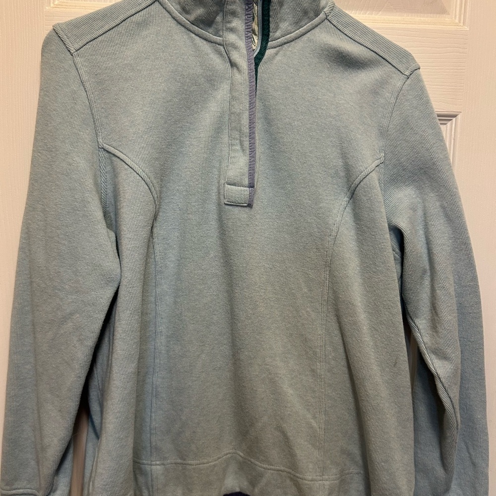 Orvis Women's Light Blue Zip-Up Sweater